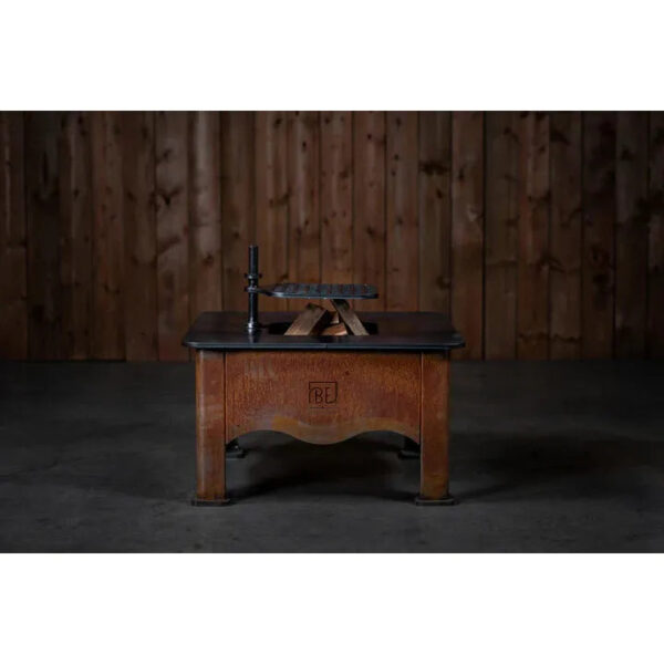 Black Earth - Teppan Grill (29"x 29")